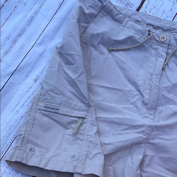 Woolrich Tan Cargo Shorts Relaxed Fit - Picture 3 of 5